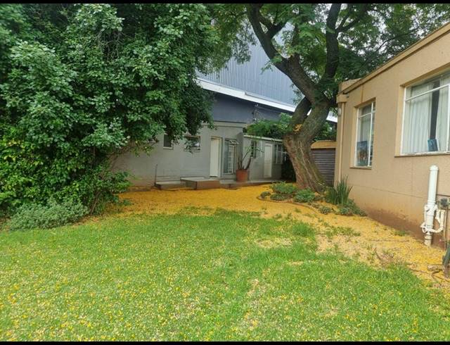 1 BEDROOM PROPERTY TO RENT IN NORWOOD